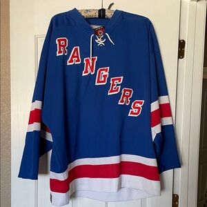 Pro Player New York Rangers Hockey Jersey. Men’s XXL. Embroidered patches.